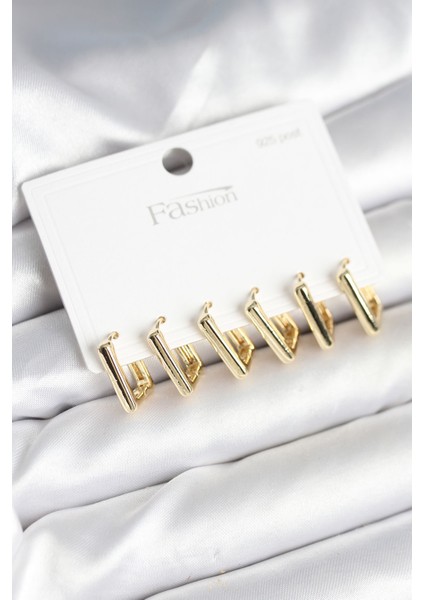 Gold Renk Kare Model Pirinç 925 Ayar Gümüş Çivili Kadın Küpe Seti