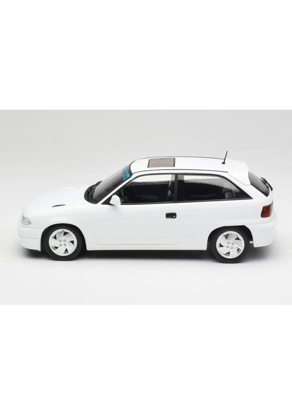 1:18 Norev 1991 Opel Astra F Gsı Blanc Casablanca modelleri