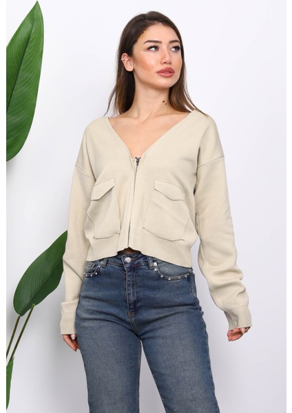 Bej Çift Cepli Fermuarlı Triko Hırka