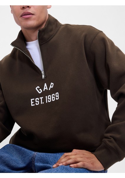 Erkek Kahverengi Vintagesoft Oversized Gap Logo Yarım Fermuarlı Sweatshirt fırsatları