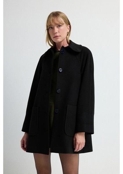 Nakış Detaylı Kaban Siyah 13645557000