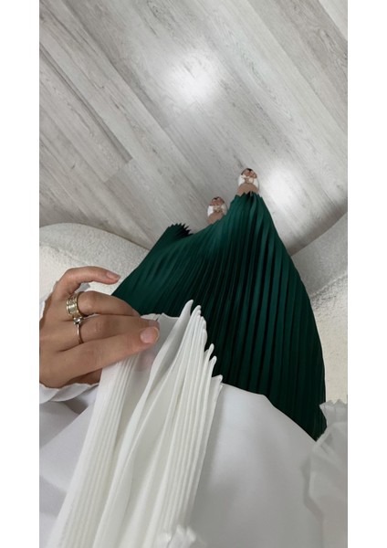 Piliseli Saten Etek Zümrüt fiyatları