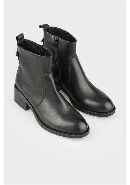 Siyah Deri Kadın Günlük Bot fiyatları
