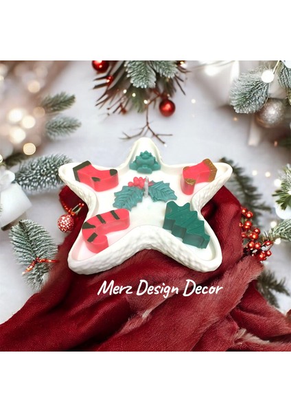 El Yapımı Dekoratif Yıldız Tabakta Yılbaşı Temalı Kokinalı Full %100 Doğal Vegan Soya Wax Mum