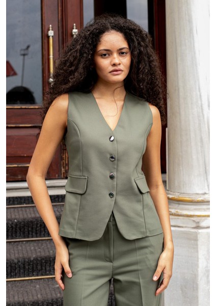 Kadın V Yaka Cep Kapaklı Düğmeli Hafif Esnek Kumaş Yelek-Haki fırsatları