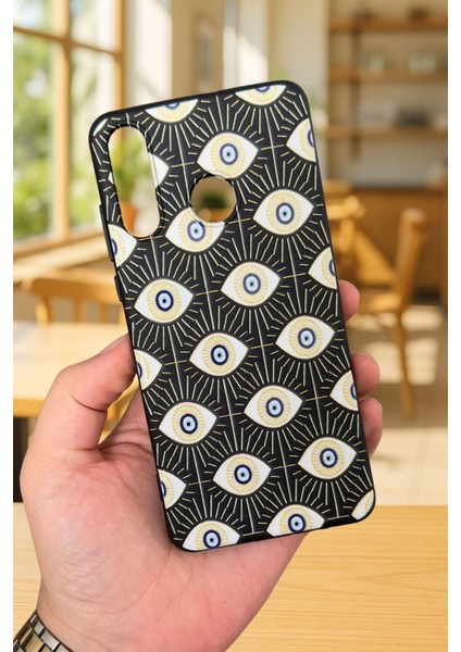 Huawei P30 Lite Uyumlu Evıl Eye Desenli Silikon Darbe Emici Klasik Korumalı Rubber Kılıf