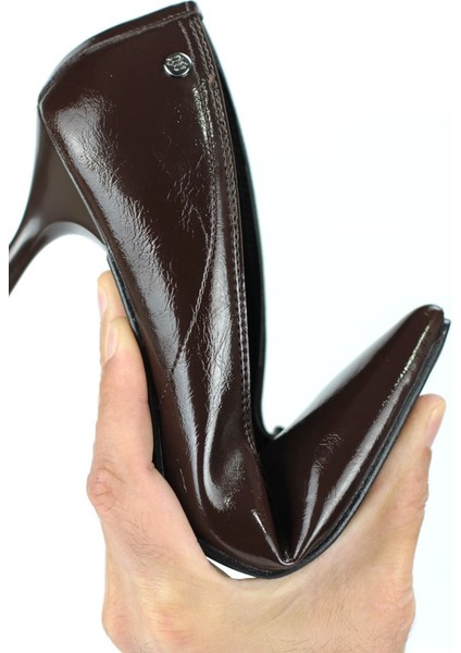 Ayça Esnek Yumuşak Kaymaz Taban (7 Cm) Kahverengi Rugan Kadın Topuklu Ayakkabı indirimleri