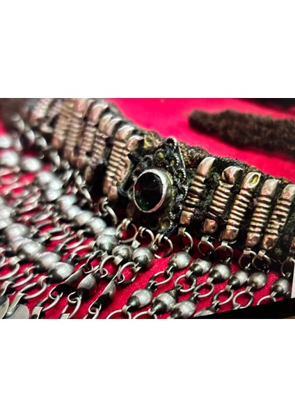 Antika Alpaga Gerdanlık