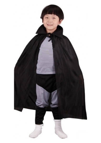 Siyah Renk Yakalı Çocuk Pelerin