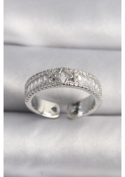 Bfs Pirinç Gümüş Renk Zirkon Taşlı Yıldız Işleme Vıp Seri Kadın Yüzük