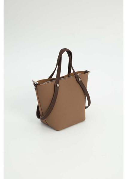 Benetton Kadın Kol Çantası Taba-Kahve BNT1680 fırsatları