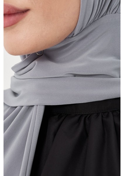 Gri Pratik Hazır Geçmeli Tesettür Bone Sandy Boyunluklu Çıtçıtlı 2505_15 modelleri