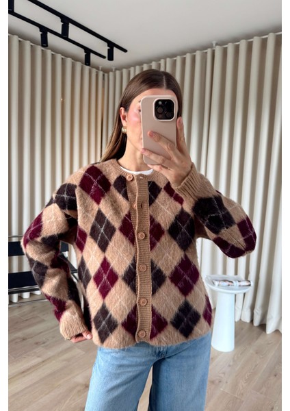 Somon Bordo Baklava Desenli Düğmeli Yün Hırka modelleri