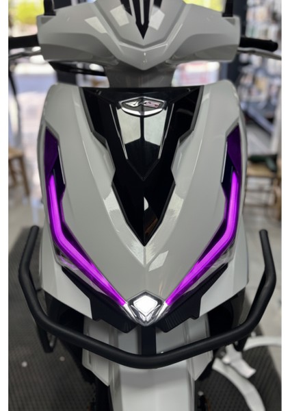 Rks Vrs 125 Scooter Için Far Filmi Far Tasarım Sticker Etiket (Sağ ve Sol ) fiyatları