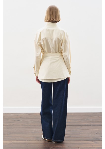 Bağlama Aksesuarlı Gömlek Tereyağı