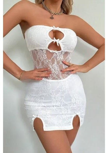 Beyaz Dantel İşlemeli Göğüs Dekolteli Seksi 5081