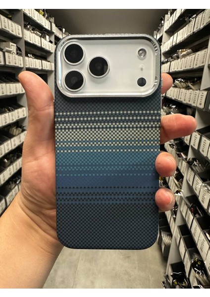 iPhone 17 Pro Kılıf Kevlar Magsafe Şarj Destekli Kamera Korumalı Karbon Fiber Hassas Tuşlu fiyatları