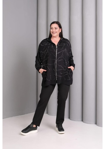 Kadın Büyük Beden Siyah, Kapüşonlu Fermuarlı, Ön ve Kollar Taş Detaylı Astarsız Tunik Ceket 65N39196