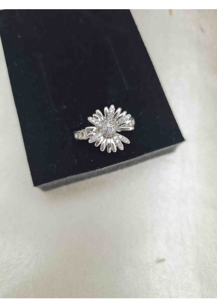 Gümüş Renk Papatya Taşlı Ayarlanabilir Kadın Yüzük – Işıltılı Zarif Model fiyatları