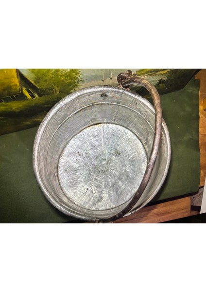 27 cm Çapında 20 cm Yüksekliğinde Antika Büyük Boy Bakır Bakraç - Helke indirimleri