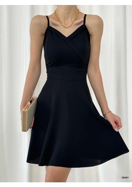 Krep Kumaş Ince Askılı Kloş Elbise 582451 Siyah