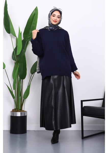 Lacivert Bisiklet Yaka Yumuşak Dokulu Oversize Triko Kazak fiyatları