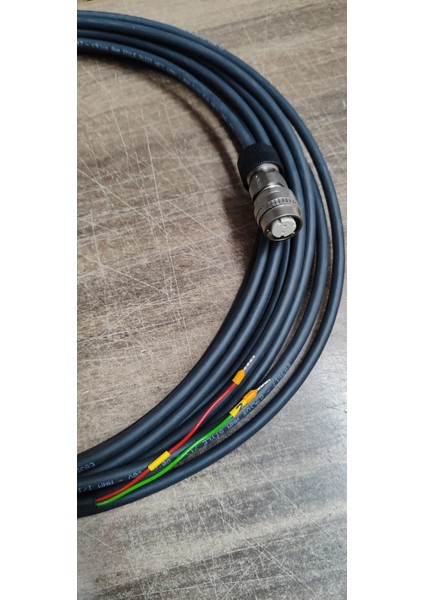 %DACS3-CABFA111C ,ASD-B3E3 5.5kw PUR/11MT Servo Fren Kablo