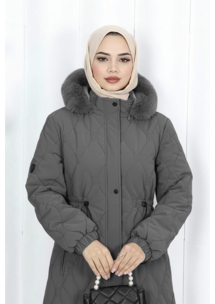 Zahire Kadın Büyük Beden Nova Kumaş Ara Boy Kapüşonlu Mont modelleri