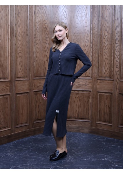 Kadın Düğme Detay Etek-Bluz Takım