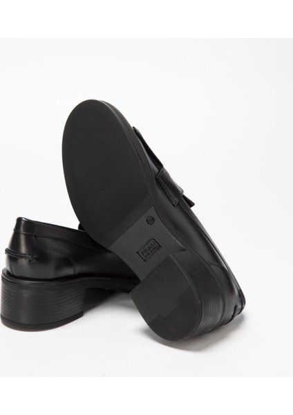 Kadın Oxford ( Klasik) 82L3 Frau Tresor Nero indirimleri