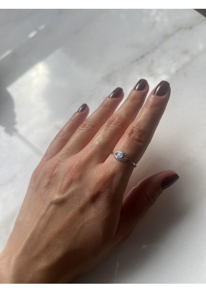 Opal Taşlı Gümüş Büyük Göz Yüzük