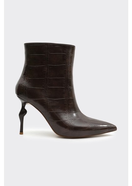 Ince Topuklu Fermuarlı Kadın Bot