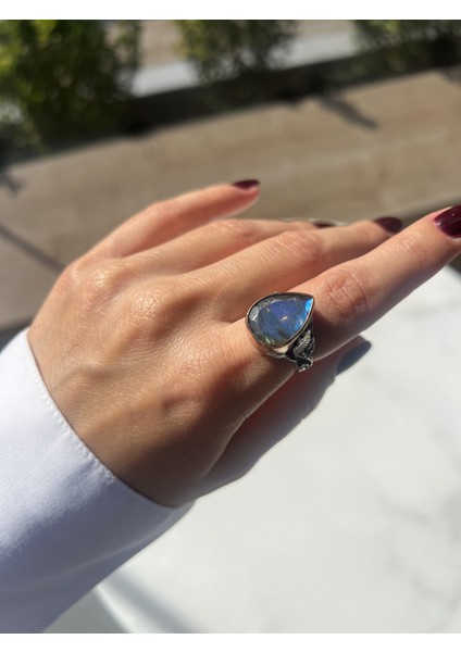 El Işi Tasarım Denizatı Labradorit Taşlı Yüzük