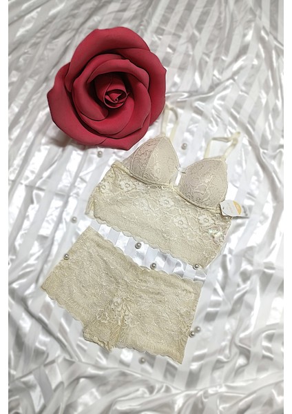 Bralet Boxer Dantel Takım Çiçek Detaylı Üçgen Sütyen Fantezi Takımı Günlük Kullanıma Uygun Push Up