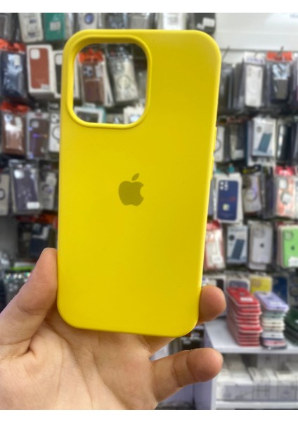 Iphone 14 Pro Uyumlu Içi Kadife Logolu Lansman Kılıf