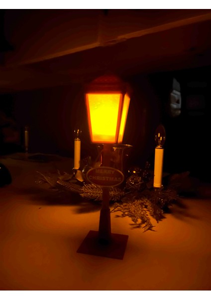 Yılbaşı Temalı Merry Christmas Dekoratif Gece Lambası | Kırmızı Sokak Lambası Tasarımlı LED Işık | Yeni Yıl Masa ve Ev Süsü modelleri