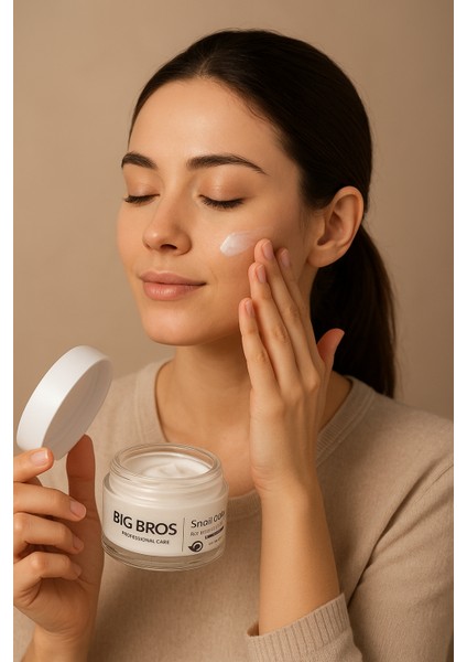 🐌 Big Bros Salyangoz Kremi – Salyangoz Özlü Cilt Yenileyici ve Nemlendirici Krem (50 Ml) fiyatları