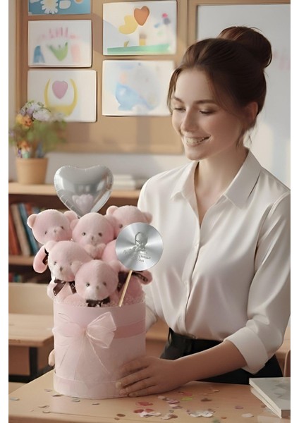 Öğretmen'e Hediye: Atatürk Temalı Aynalı Pembe Kalpli Kutuda, Kalpli Balonlu 6’lı Pembe Ayıcık Buketi - 24 Kasım Öğretmenler Günü Hediyesi fiyatları