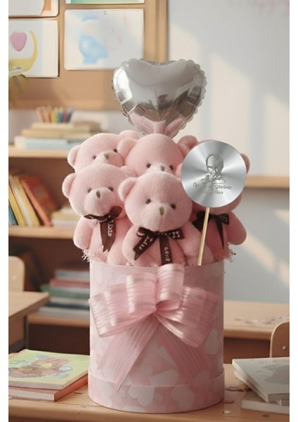 Öğretmen'e Hediye: Atatürk Temalı Aynalı Pembe Kalpli Kutuda, Kalpli Balonlu 6’lı Pembe Ayıcık Buketi - 24 Kasım Öğretmenler Günü Hediyesi modelleri