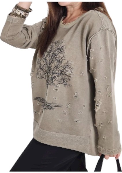 Yırtık Ağaçlı Sweatshırt fiyatları