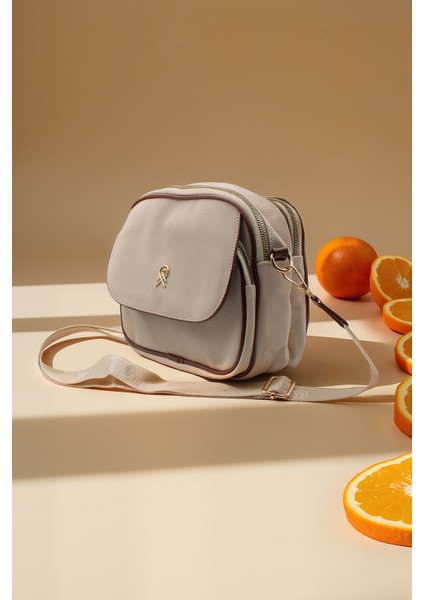 Astarlı Askılı 3 Bölmeli El ve Omuz Çantası 111003 modelleri