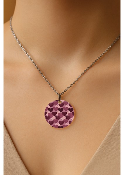 Şeffaf Sert Akrilik Kolye Ucu ve Üzeri Zincirli Desenli Kolye Heart Pattern