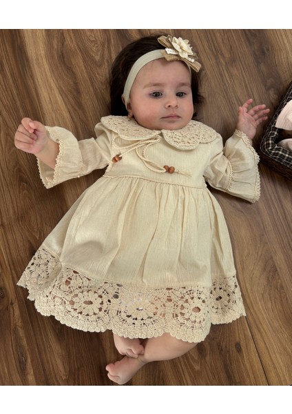 Dantel Detaylı Bebek Keten Elbise