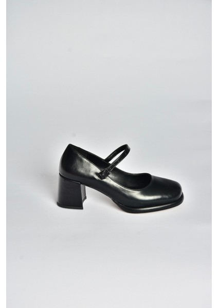 T820059109 Siyah Kalın Topuklu Kadın Ayakkabı