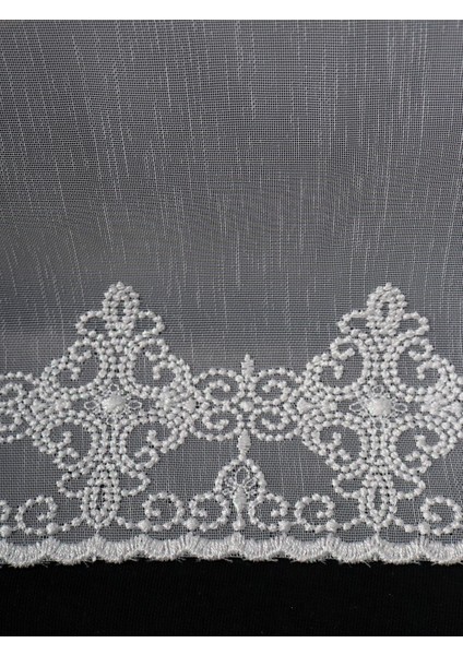 Etek Nakış Işlemeli Tül Perde (1/3 Sık Pile)