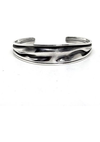 Dalga Parıltısı Gümüş Bilezik