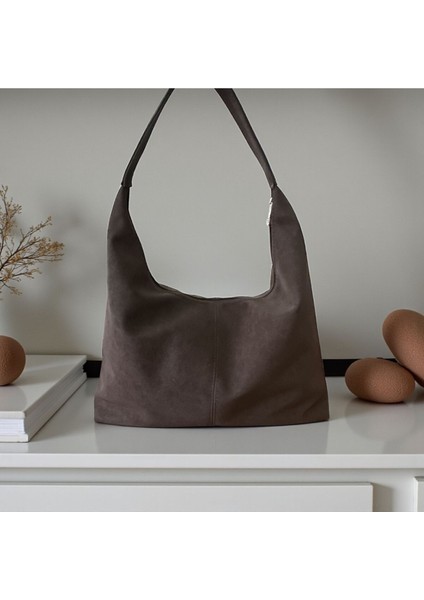 Kadın Marginata Süet Salaş Omuz Çantası