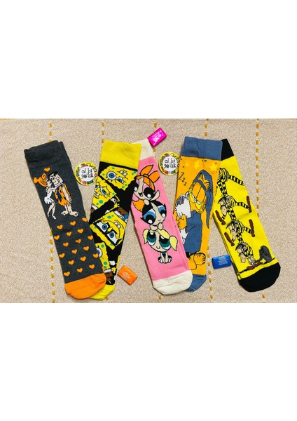 5'li Çizgi Film Kahramanları Desenli Renkli Pamuklu Çorap fiyatları