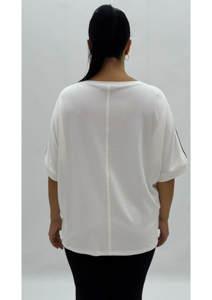 Büyük Beden Arı Motifli Taşlı Inci Detaylı Oversize Kısa Kol Kadın Tişört fırsatları