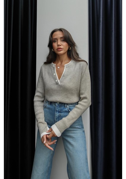 Vizon Çift Yakalı Düğmeli Kazak